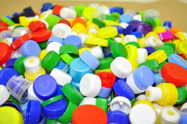 caps-recycle-602x400.jpg