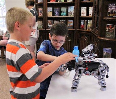 Boys and the Robot - 400x341.jpg