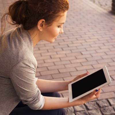 tablet-400x400.jpg