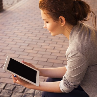 tablet-400x400.jpg